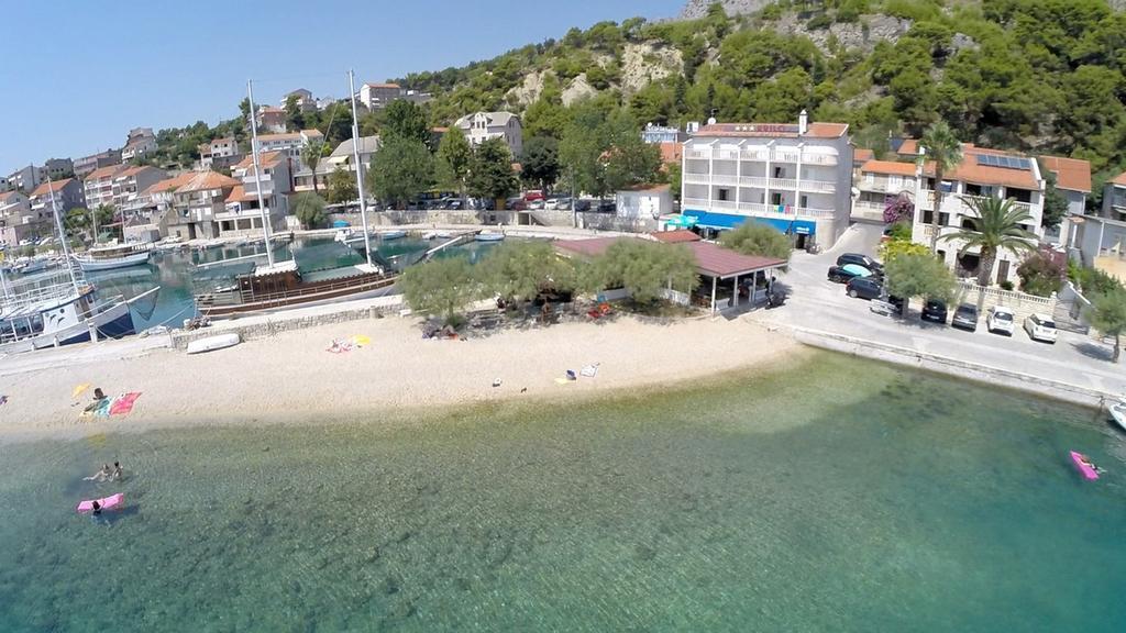 Studio Apartmani Topic Omiš Εξωτερικό φωτογραφία