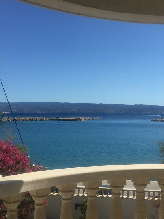 Studio Apartmani Topic Omiš Εξωτερικό φωτογραφία