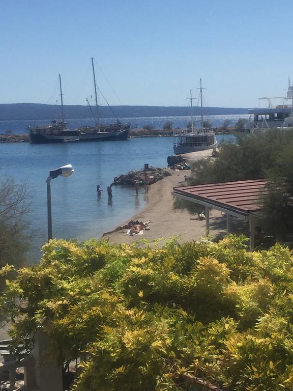 Studio Apartmani Topic Omiš Εξωτερικό φωτογραφία